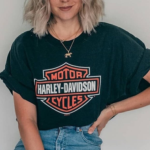 Surprise Graphic Vintage Tee - TEE GURU! - Picture 8 of 8